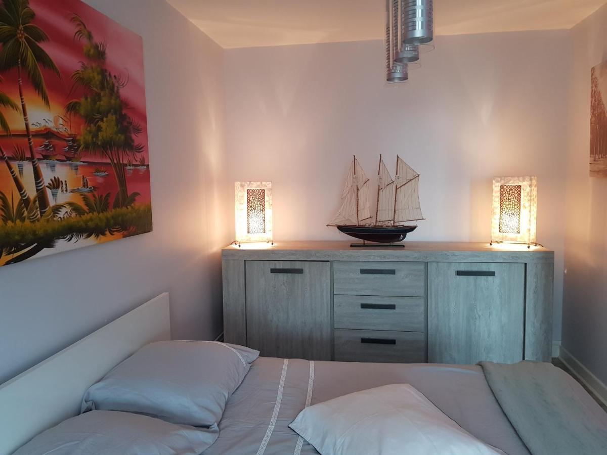 Chambres A Louer Dans Appartement Balcon - Wifi - Parking Gratuit Nevers Szoba fotó